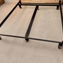 KING SIZE METAL BED FRAME