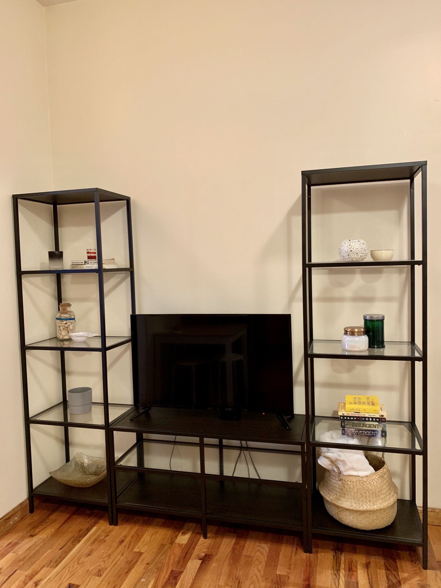 IKEA VITTSJO TV unit