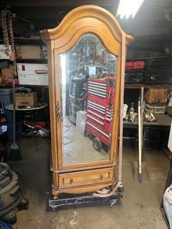 Cabinet mirror