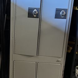Grey Metal Locker Cabinet 
