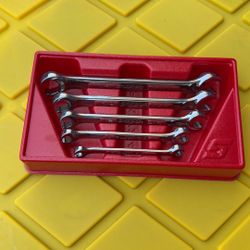 Snap on 5pc 6point sae flank drive wrench set