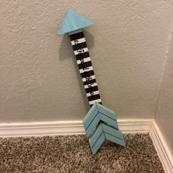 Arrow Decor