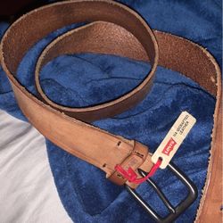 levi’s belt 