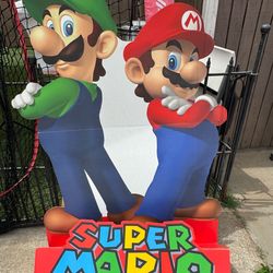 Super Mario and Luigi party prop