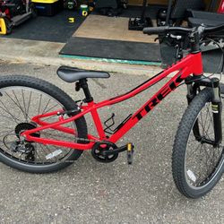 Trek Precaliber 24 Inch 8-speed Suspension