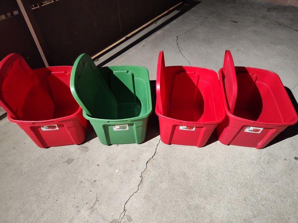 18 GALLONS STORAGE CONTAINERS - $5.00 each