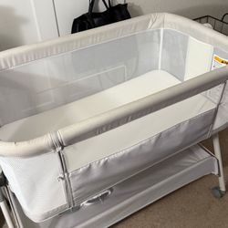 Bassinet 