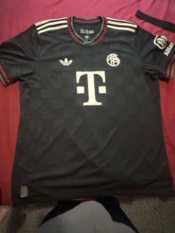 Authentic Bayern Munich kit 25/26