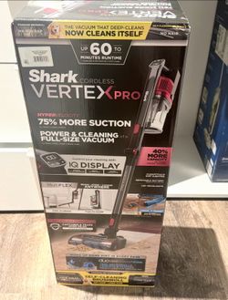 SHARK VACUUM