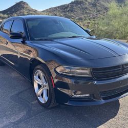 2017 Dodge Charger SXT SXT 4dr Sedan Price $14,995 Mileage 94,503