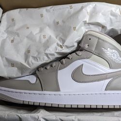 Air Jordan 1 Mid College Grey Sizes 10m