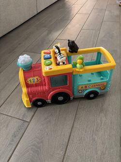 Little people train