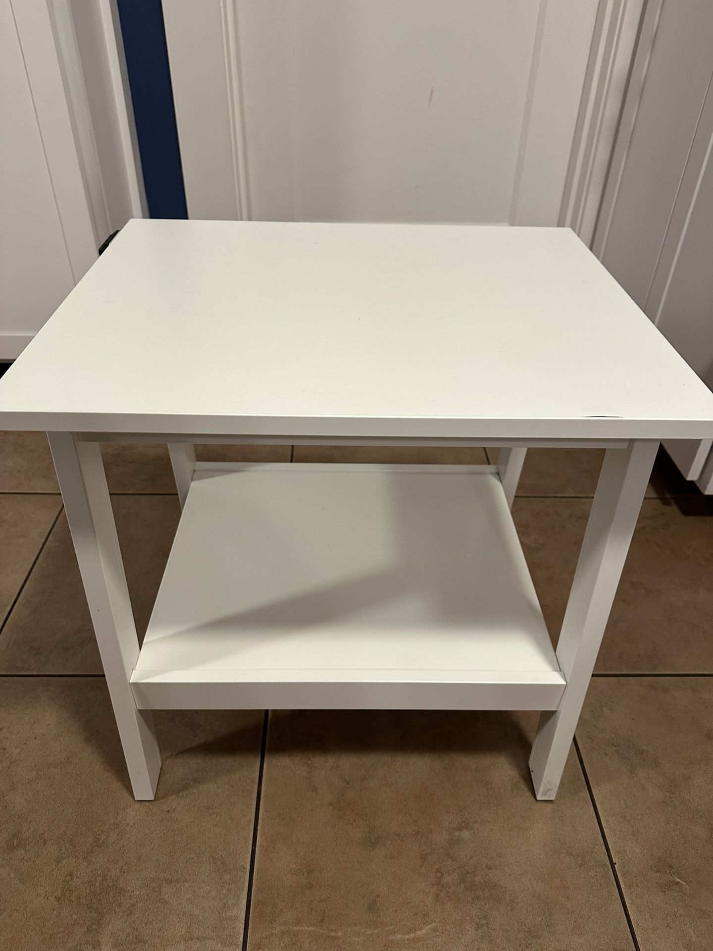 Bedside Table / Nightstand