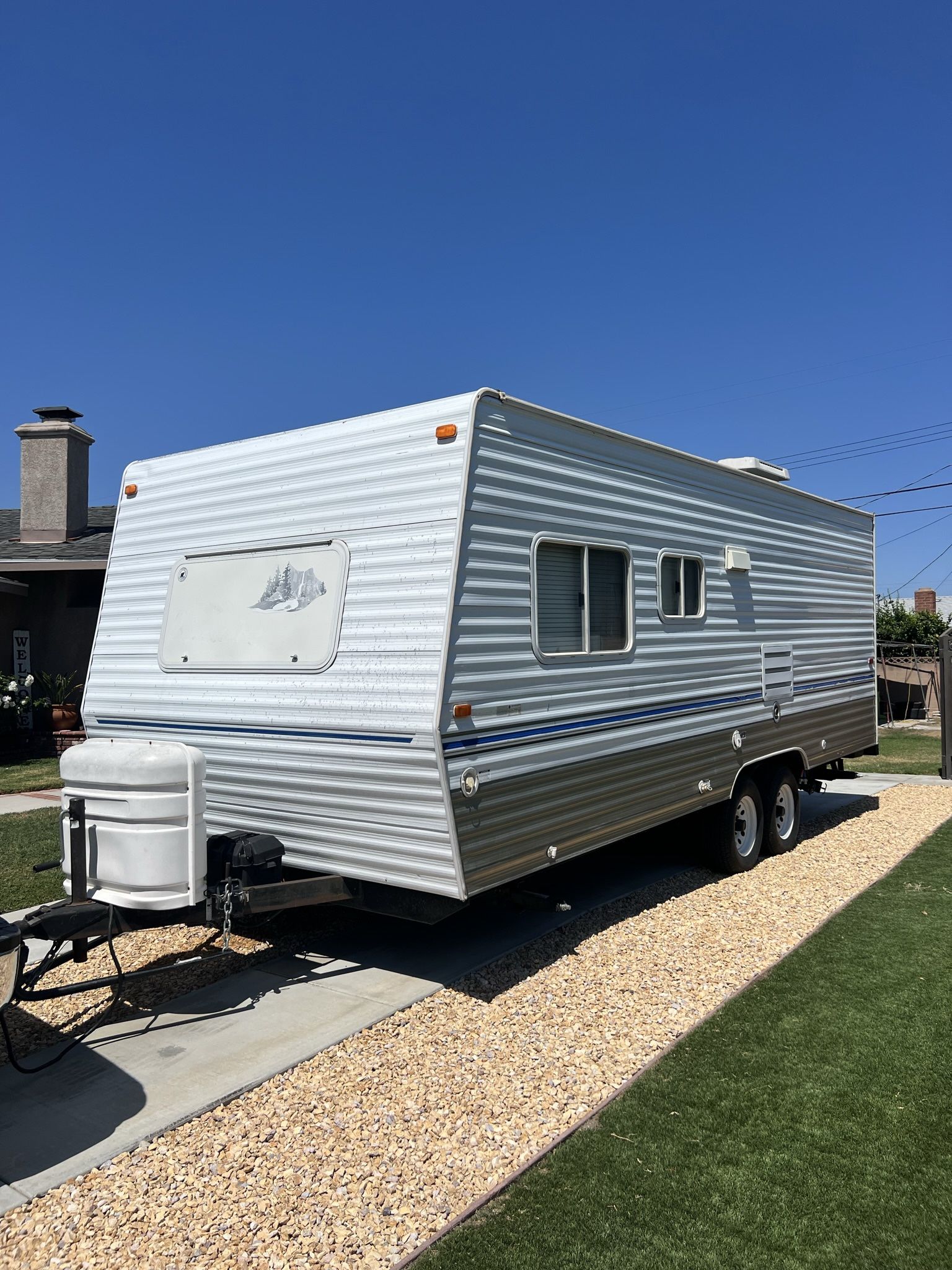 2008 Weekender Skyline M-180