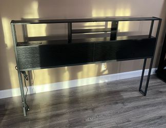 Queen size headboard