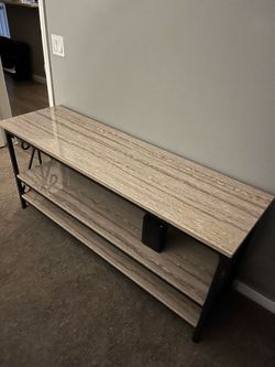TV stand fits 65-85 inch TV