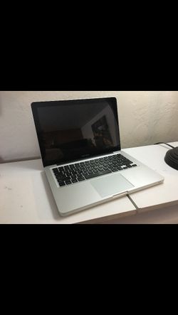 Macbook pro (2011)