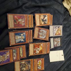 Yugioh Lightsworn Deck Build. 