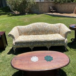 Couch And Coffee Table 