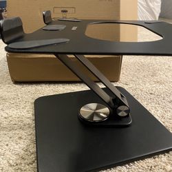 Adjustable Laptop Stand 