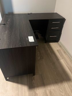 Office table