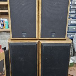 Vintage Bookshelf Infinity Speakers Oak JBL 2500