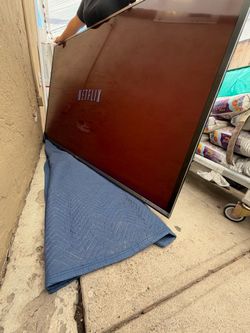 72’ smart Sharp TV