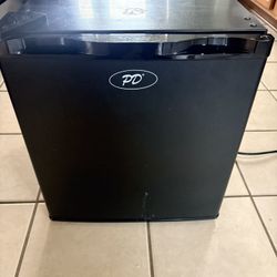 PD Mini Fridge