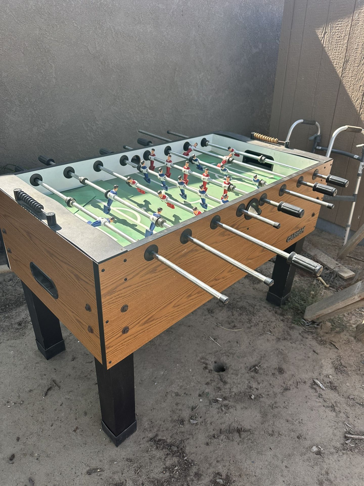foosball table works great! great condition