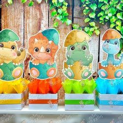 Dinosaurs center pieces