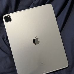 iPad Pro 12.9 2022 (5th Gen) Cellular + Wifi