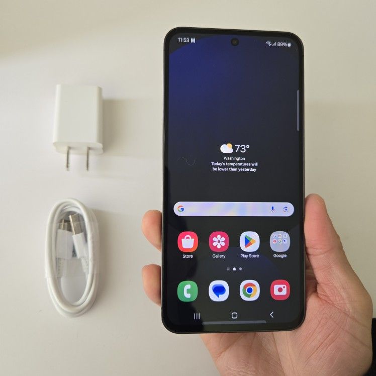 Samsung Galaxy s24 FE 5G UNLOCKED Like New