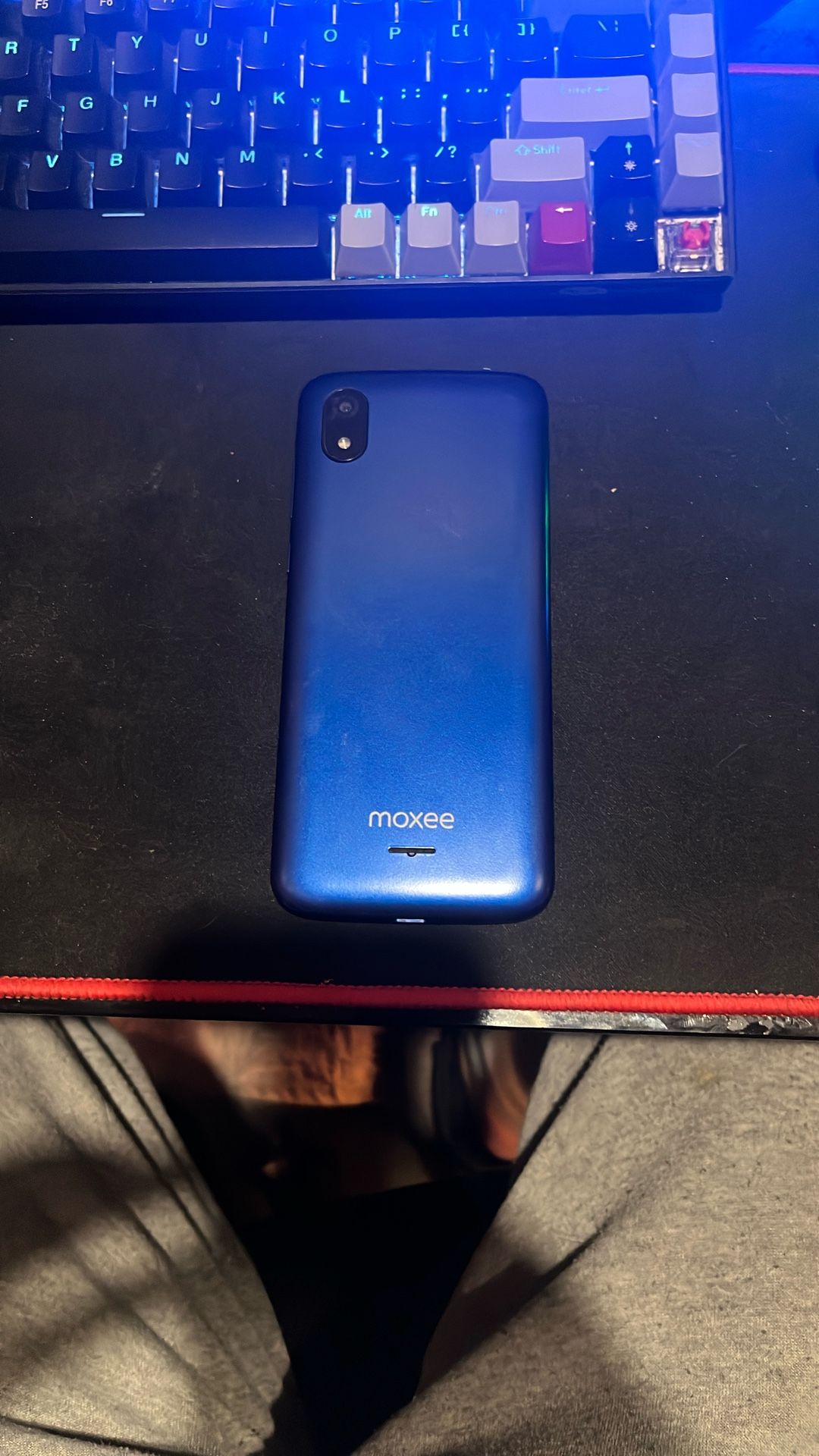 Moxee Modern Android Phone