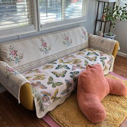 Sofa $60 Pick up only！