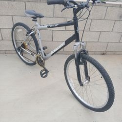 Men's 26" Aluminum Schwinn Frontier Bike 