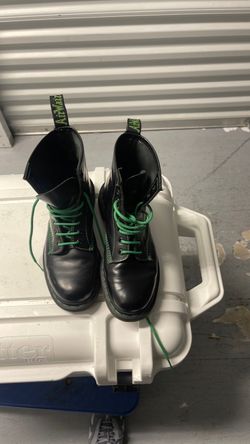 Dr. Martens Black & Green Lace-Up Boots – Women’s Size 8