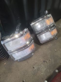 2014-2015 Chevrolet Silverado Headlight Assemblies Complete