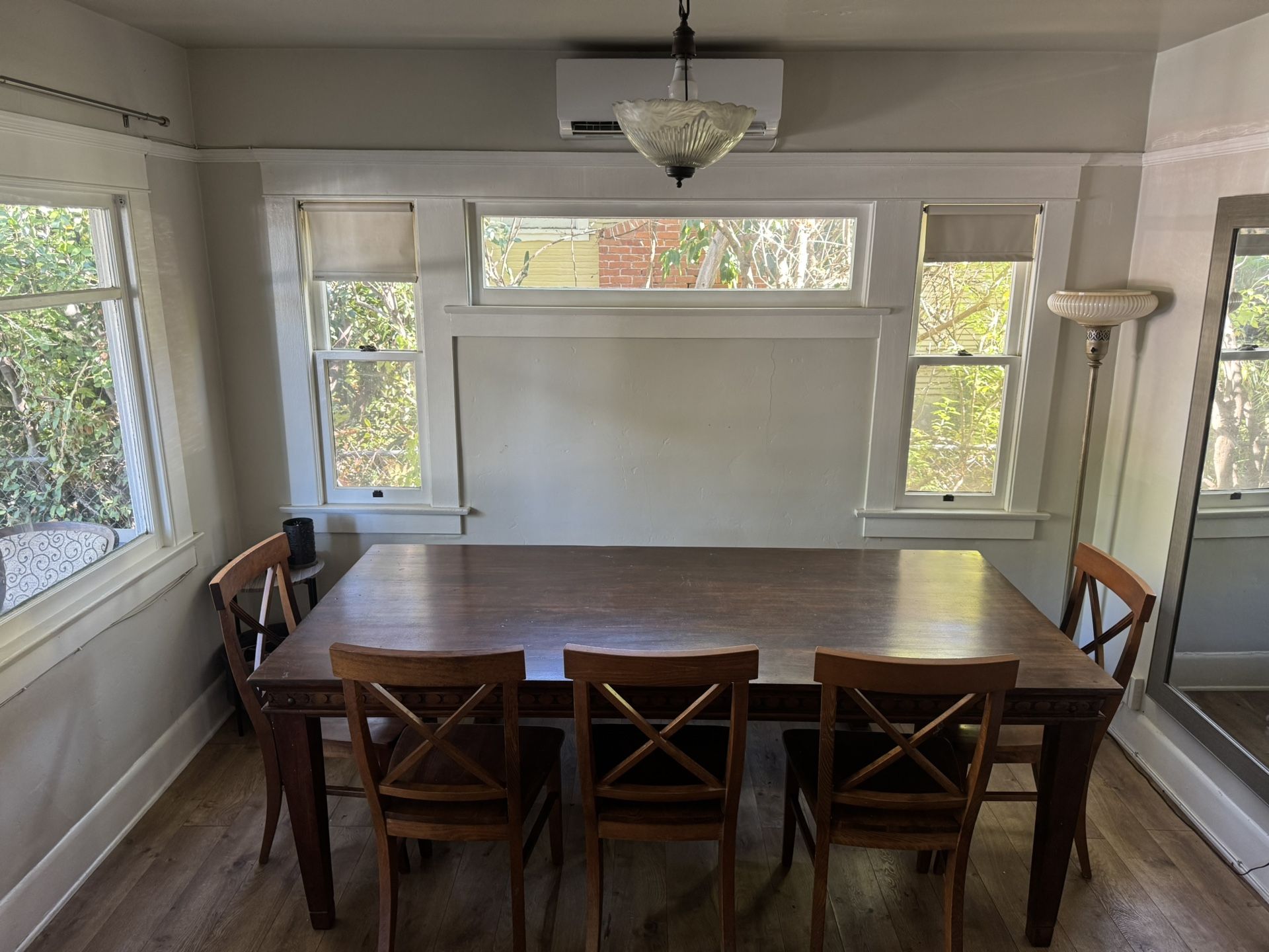 Dining Table , 5 Chairs And Bench