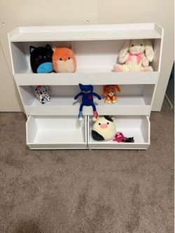 CHILDREN’S BOOKCASE