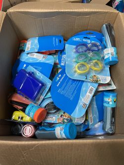 Goggles, Frisbees,Swimming Misc 