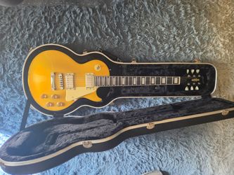 Grote Les Paul (Gold Top) w/ Hardshell Case
