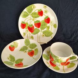 Fitz & Floyd Strawberry Dishes