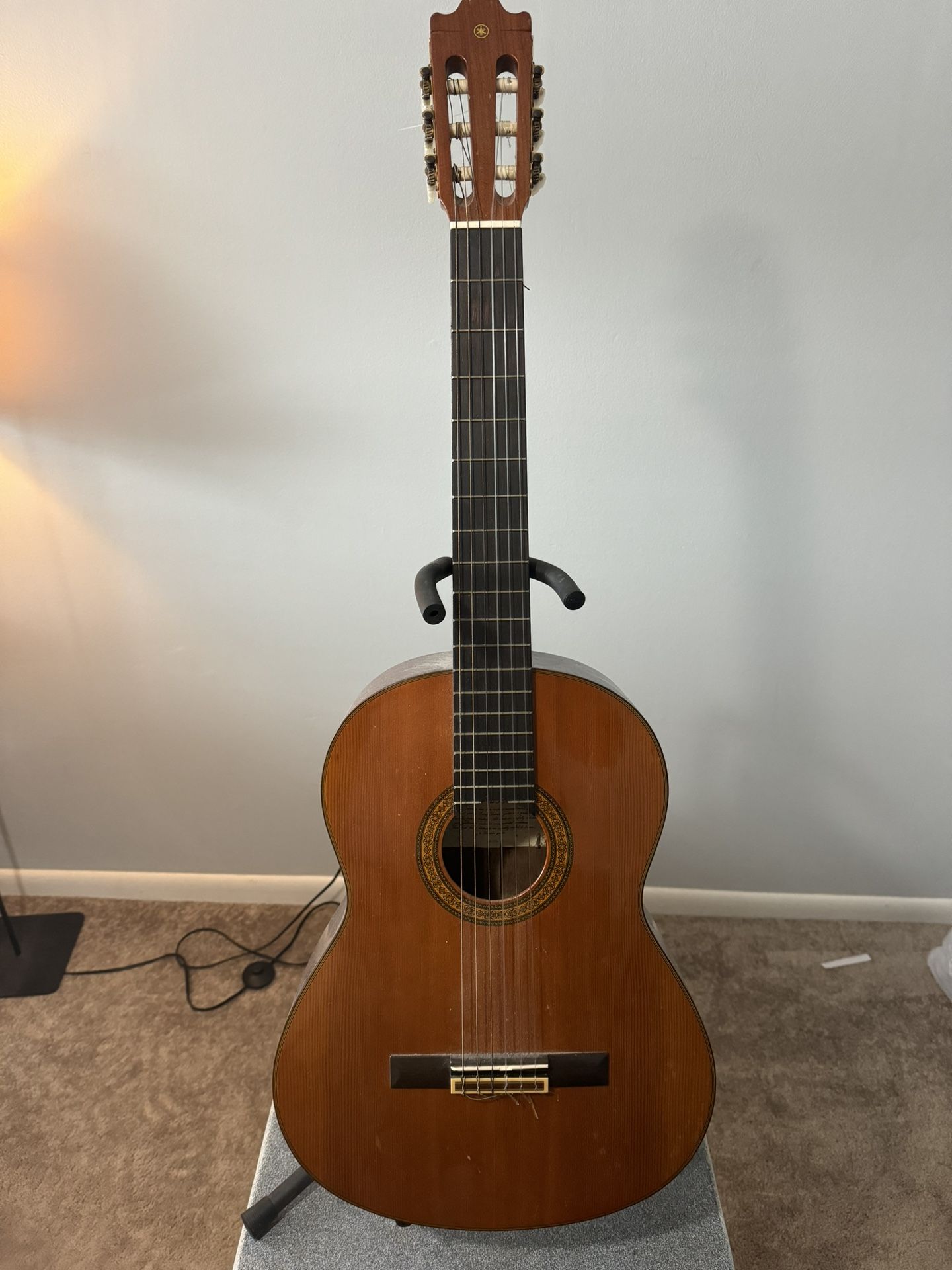 Yamaha G235 Acoustic Guitar
