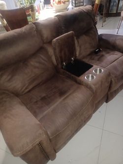 Reclining loveseat Electric for two people color Brown material,