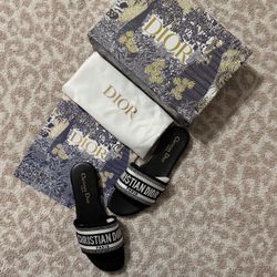 Christian Dior Black Slide Sandals $125 **READ DESCRIPTION**