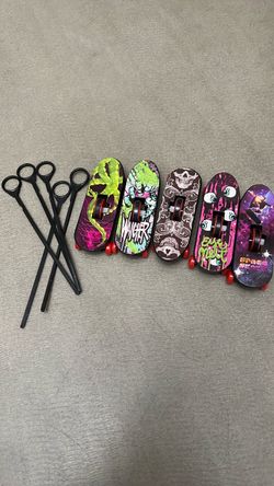 Finger Skateboards Set with Tools