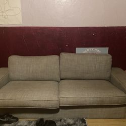 Grey Couch (Good Condition) 
