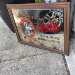 Vintage Old Style Beer Sign Mirror for Sale in Chicago, IL - OfferUp