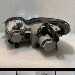 Headlight For 2002-2005 Hyundai Sonata