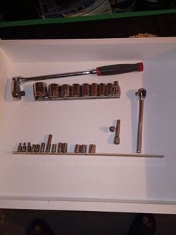 26 pieces socket set